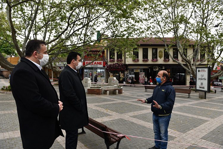 Osmangazi Belediye Başkanı Dündar’dan çarşı esnafına moral ziyareti
