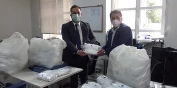 İnegöl’de kırsal mahallelere maske desteği sürüyor
