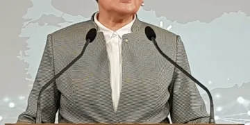 20 yıllık yardımcısının testi pozitif çıktı, Akşener’in sonucu belli oldu