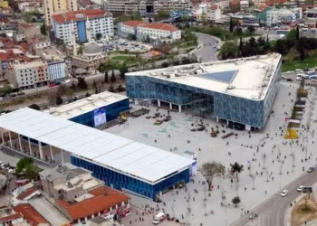 Bursa’da Valilik AVM’lerde alınacak tedbirleri açıkladı!