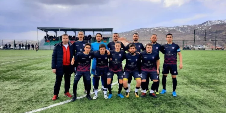 1966 Turanspor Antrenörü Mehmet Yücel: “Kuvvetli̇ Bi̇r Turanspor Oluşturmak İsti̇yoruz”