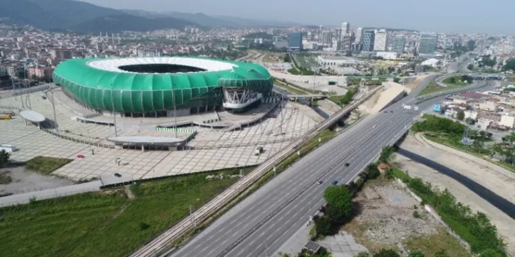 Bursa’da yasağın ilk gününden manzaralar…
