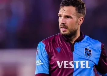 Trabzonspor’un sol beki “Bizi şampiyon ilan edin!”