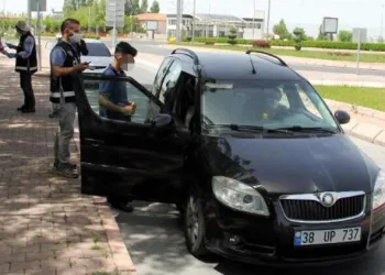 14 yaşında araba kullanan çocuğun ailesine 11 bin TL ceza