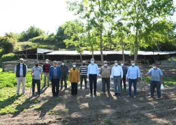 İnegöl Belediye Başkanı hayvan yetiştiricileri ile buluştu