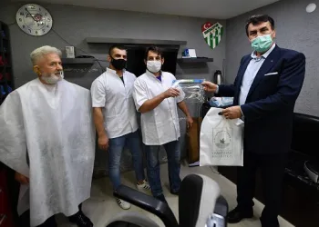 Osmangazi’de berber ve kuaförlere ziyaret