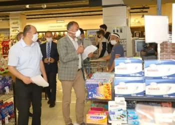 Açılan Alışveri̇ş Merkezleri̇ Beledi̇ye Eki̇pleri̇nce Denetleni̇yor