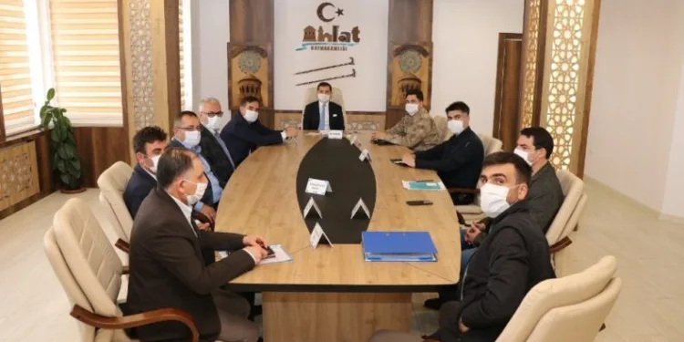 Ahlatta Vefa Sosyal Destek Komi̇syonu Toplantısı Düzenlendi̇