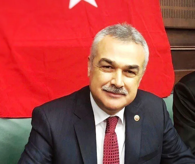 Ak Parti̇li̇ Mustafa Savaşın 19 Mayıs Mesajı