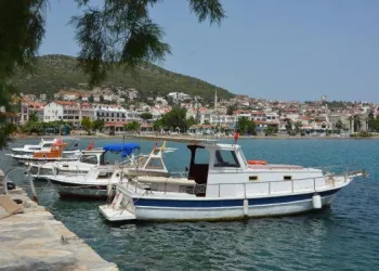 Akdeniz’de 4.7 ve 4.0 büyüklüğünde deprem