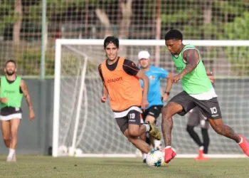 Alanyaspor en az bir kupa peşinde