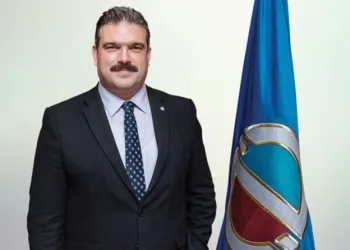 Anadolu Üniversitesi Rektörü istifa etti
