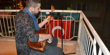 Antalya’da alkışlı ve konserli ‘1 Mayıs’ kutlaması