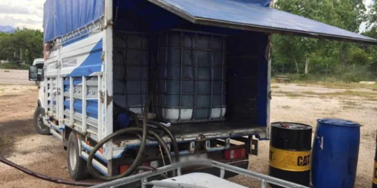 Antalya’da 3 bin litre kaçak akaryakıt ele geçirildi
