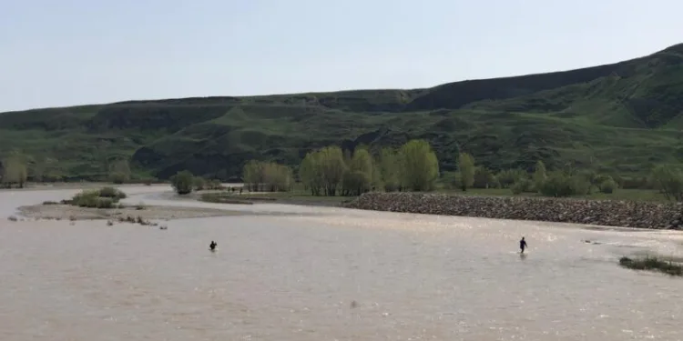 Aras Nehri̇nde Kaybolan Şahsı Arama Çalışmalarına Başlandı
