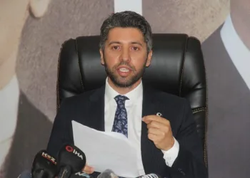 Ay: “Yardım Dağıtan Kaymakam Ve Poli̇s Saldırıya Uğramıştır”