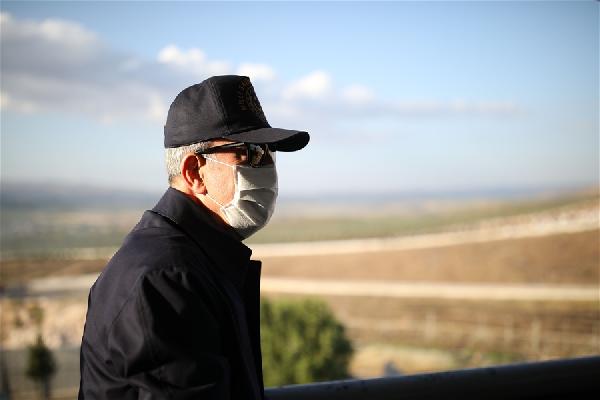 Bakan Akar ve TSK komuta kademesi Suriye sınırında