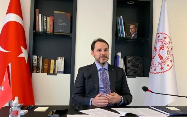 Bakan Albayrak: “Türkiye’yi çok daha iyi noktaya taşıyacağız”