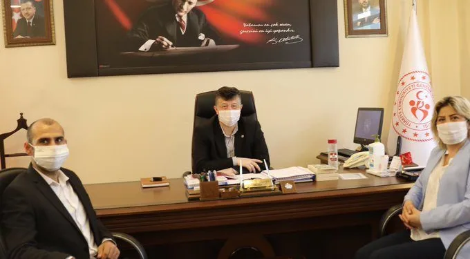 Bakan Kasapoğlu İle Görüşen Antrenörlerden İl Müdürü Fi̇lli̇kçi̇oğluna Zi̇yaret