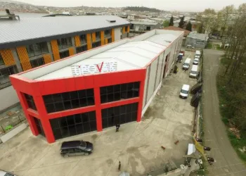 Bakkaldı, kendisi için yaptığı makineyle hayatı değişti