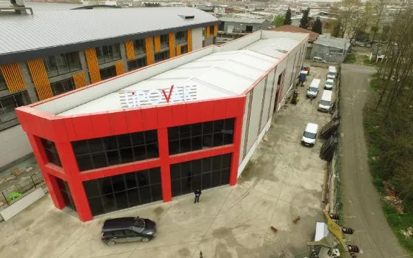 Bakkaldı, kendisi için yaptığı makineyle hayatı değişti