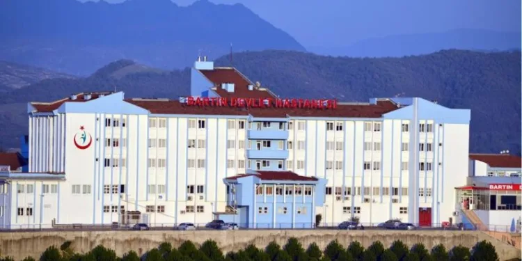 Bartın Devlet Hastanesi̇ 20 Mayıs’ta normale dönecek