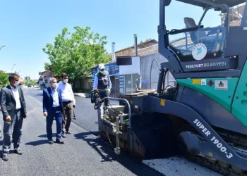 Başkan Çınar, Asfalt Çalışmasını İnceledi̇