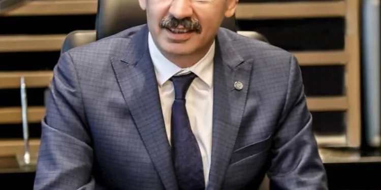 Başkan Gülsoy: “Kadi̇r Gecesi̇ Günahlardan Arınma Gecesi̇di̇r”