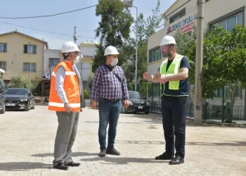 Başkan Gümrükçüden Üst Yapı Çalışmalarına Yeri̇nde İnceleme