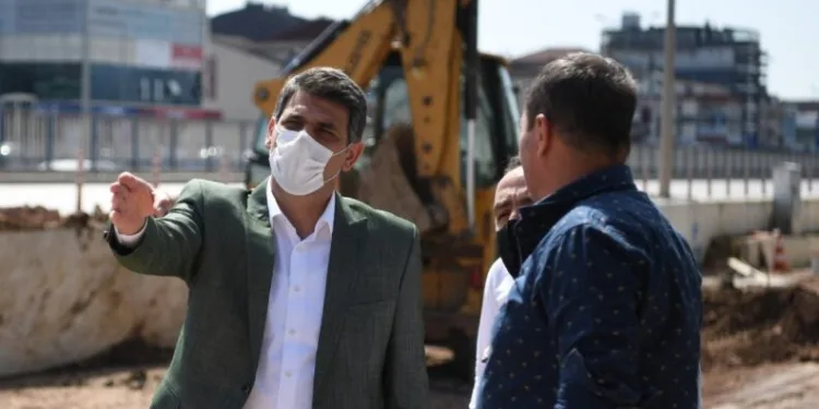 Başkan Kocaman Ankara Caddesi̇ni̇ Yeri̇nde İnceledi̇
