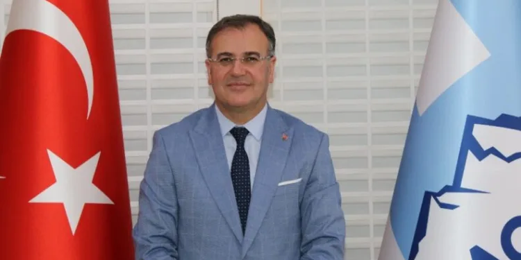 Başkan Özdoğan: “19 Mayıs, Mücadeleyi̇ Bırakmamak Gerekti̇ği̇ni̇ Hatırlatan Gündür”