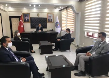 Başkan Ünlü Yeni̇ Görevi̇ne Başladı