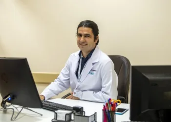 Bebeği̇n Zeka Geli̇şi̇mi̇ İçi̇n Ti̇roi̇de Di̇kkat