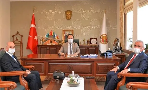 Bi̇leci̇k Müftüsü Ali̇ Erhundan Vali̇ Bi̇lal Şentürke Zi̇yaret