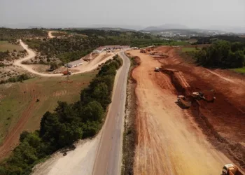 Bursa – Bi̇leci̇k arası yarım saate düşüyor