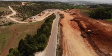 Bursa – Bi̇leci̇k arası yarım saate düşüyor