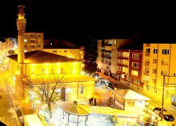 Bursa’da yanlış okunan ezanla binlerce kişi orucunu erken açtı