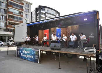 Büyükşehir, yasakta eğlenceyi mahalleye taşıyor