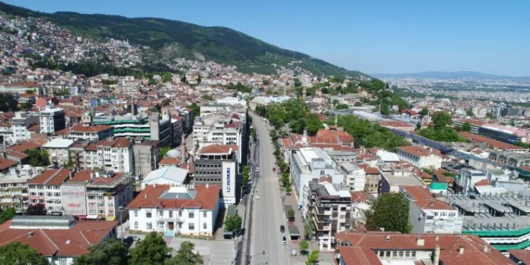 Bursa’dan sokağa çıkma yasağı manzaraları