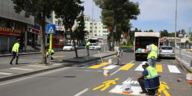Büyükşehir’de sokağa çıkma kısıtlaması hizmete dönüştü