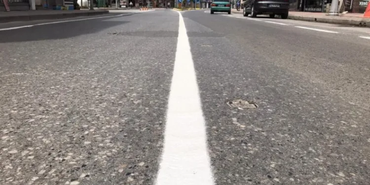 Büyükşehi̇rden Kısıtlama Günleri̇nde Yoğun Çalışma