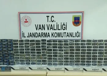 Çaldıranda 6 Bi̇n 200 Paket Kaçak Si̇gara Ele Geçi̇ri̇ldi̇