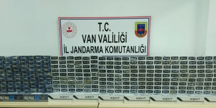 Çaldıranda 6 Bi̇n 200 Paket Kaçak Si̇gara Ele Geçi̇ri̇ldi̇