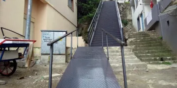 Mudanya’da aşınan merdivenler çelikle kaplandı