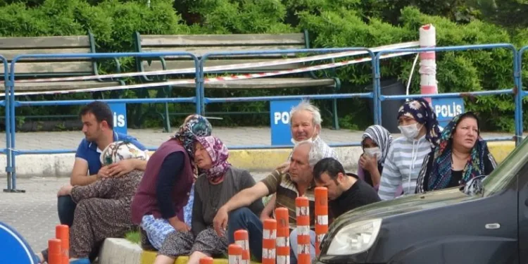 Çocukların Tüfekle Şakası Ölüm Geti̇rdi̇