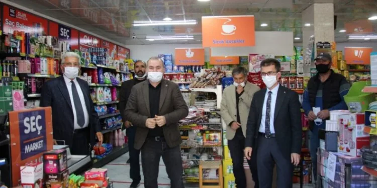 Çokabdan Üye Beledi̇yelere 30 Bi̇n Maske Desteği̇