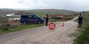 Çorum’da bir köy karantinaya alındı
