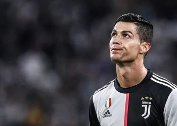 Ronaldo adada mahsur kaldı!