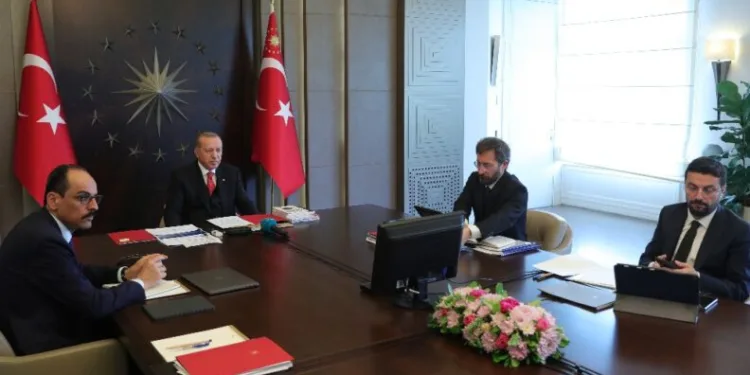 Cumhurbaşkanı Erdoğan: “Ari̇fe Gününden Bayramın Son Gününe Kadar 81 İlde Sokağa Çıkma Kısıtlaması Uygulanacak”