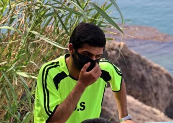 Deni̇ze Gi̇rmeye Geli̇p Ceza Yi̇yen Genci̇n Baba Korkusu: “Babam Eve Almayacak”